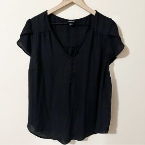 Torrid Harper Black Flowy Short Sleeve Blouse Size 2 Office Casual Minimalist